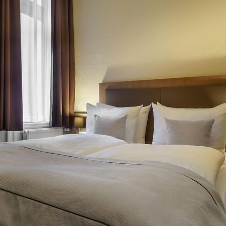 Hotel Alster Hamburg Exterior photo