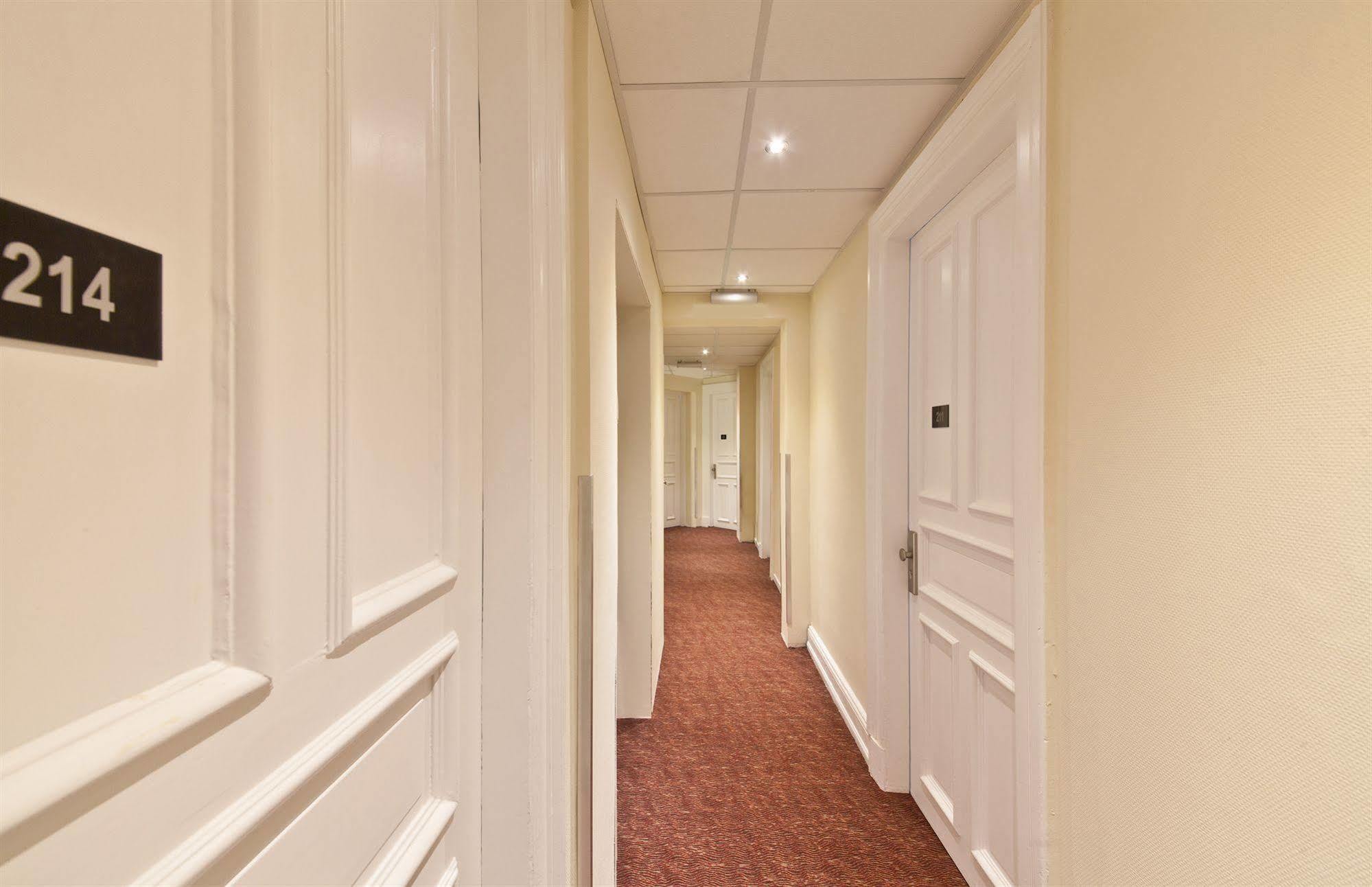 Hotel Alster Hamburg Exterior photo